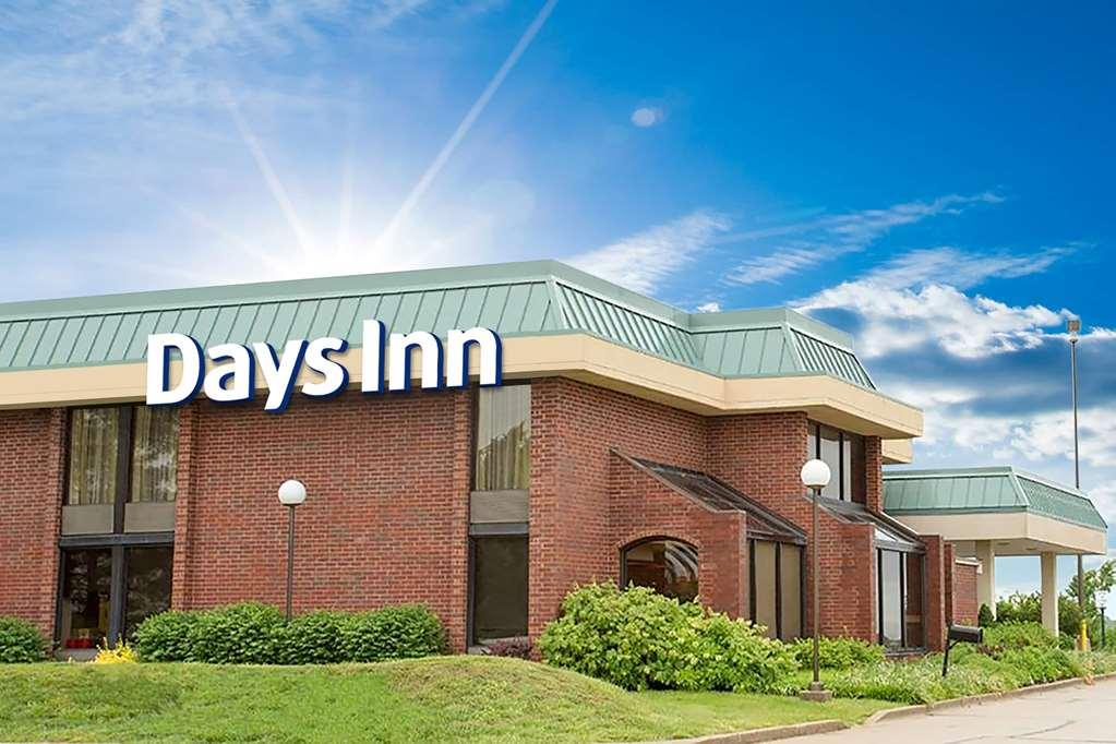 Days Inn By Wyndham Rolla Exterior photo