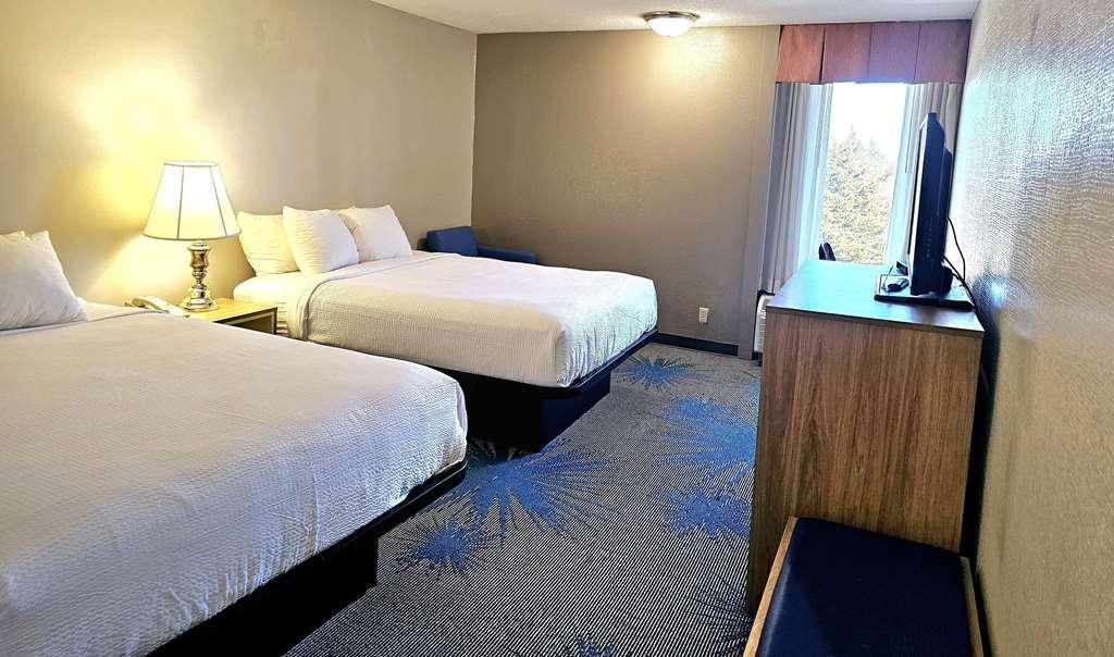 Days Inn By Wyndham Rolla Room photo